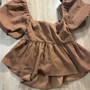 Francesca's Collections Brown Puff Sleeve Top